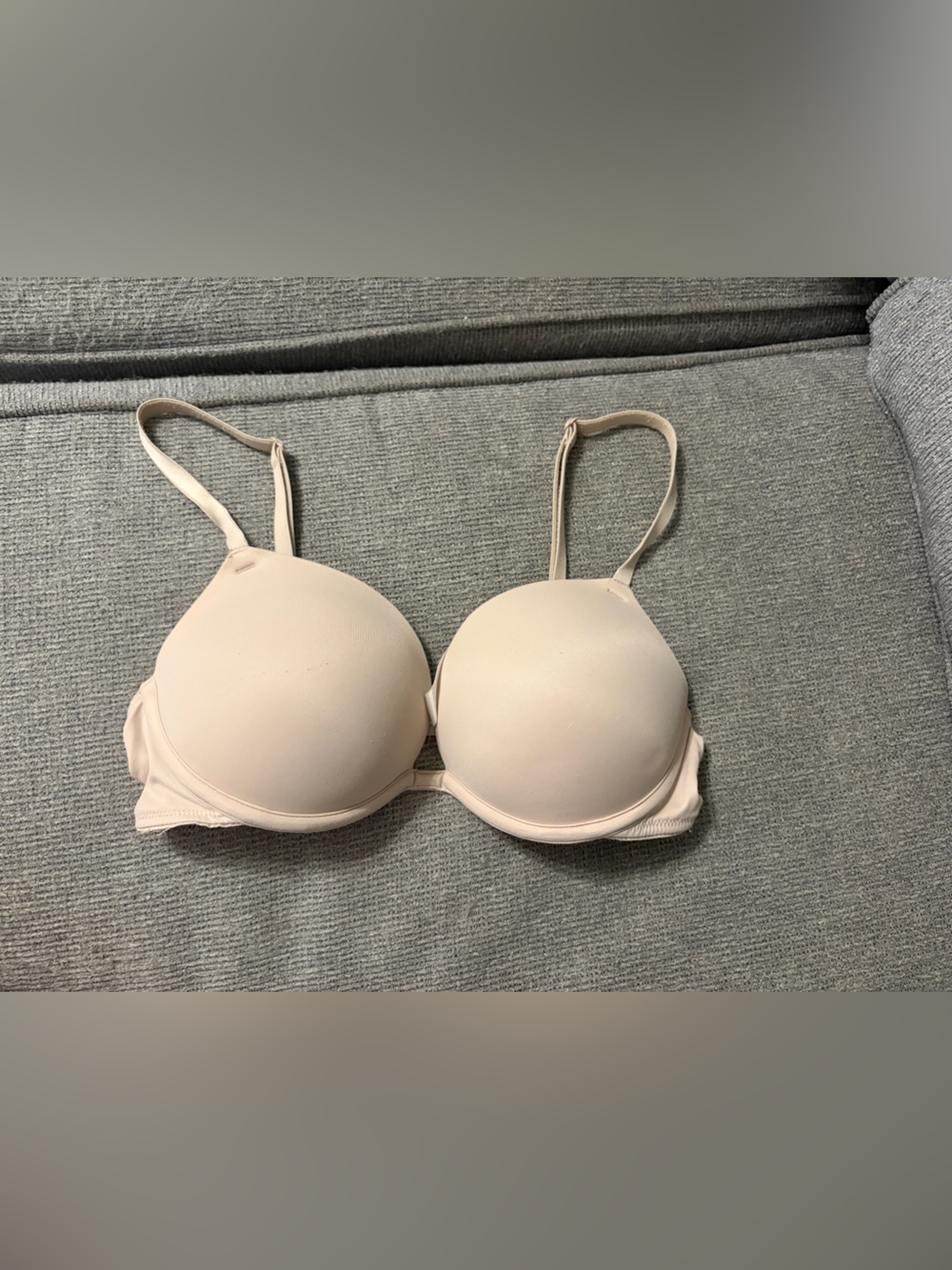 PINK Victoria's Secret Light Beige T-Shirt Bra